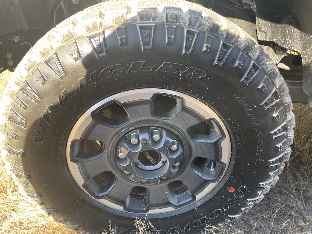 2027 Ford F-350SD XLT