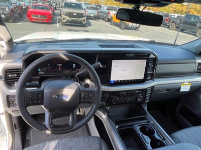 2027 Ford F-350SD XLT