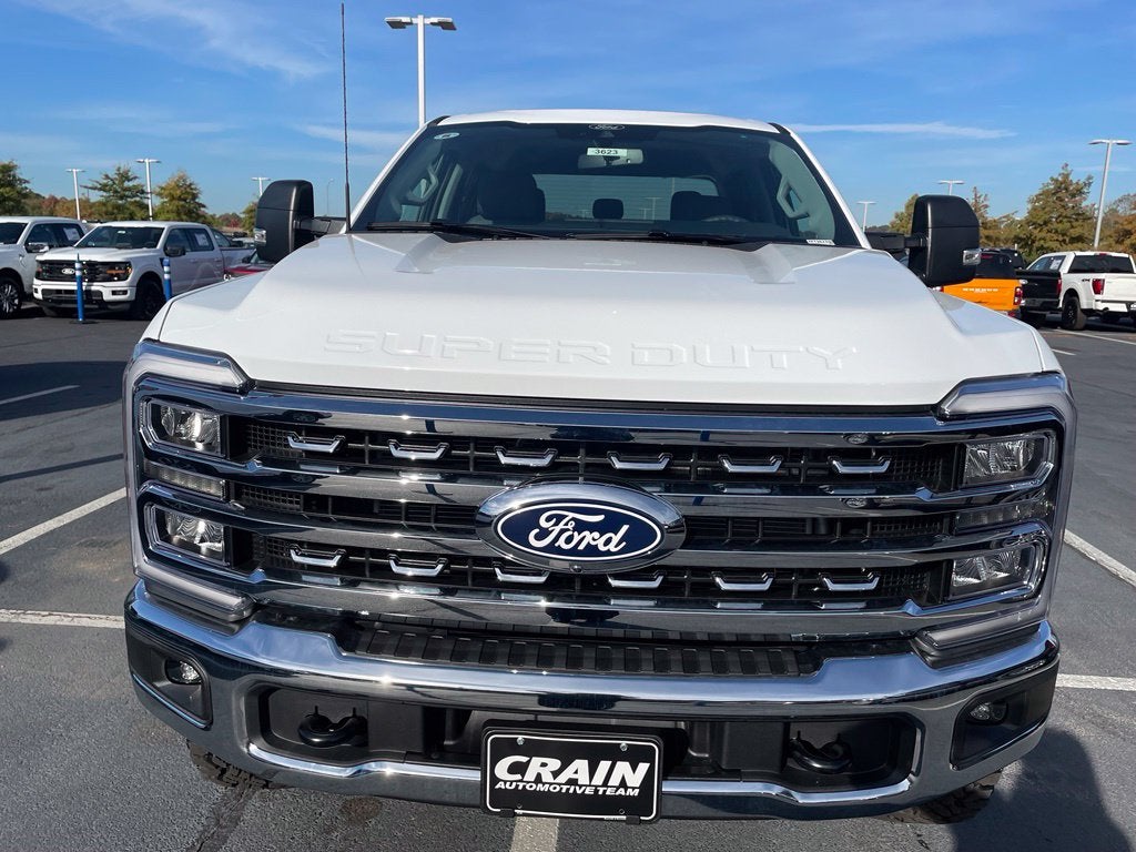 2027 Ford F-350SD XLT