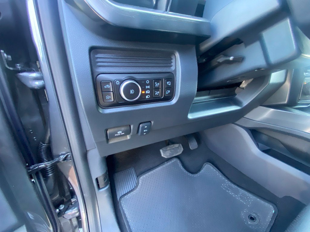 2027 Ford F-350SD Lariat DRW