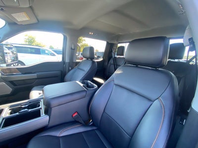 2027 Ford F-350SD Lariat DRW