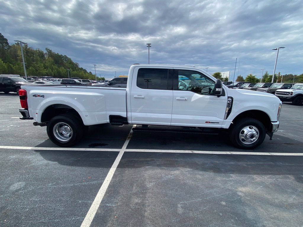 2027 Ford F-350SD XLT DRW