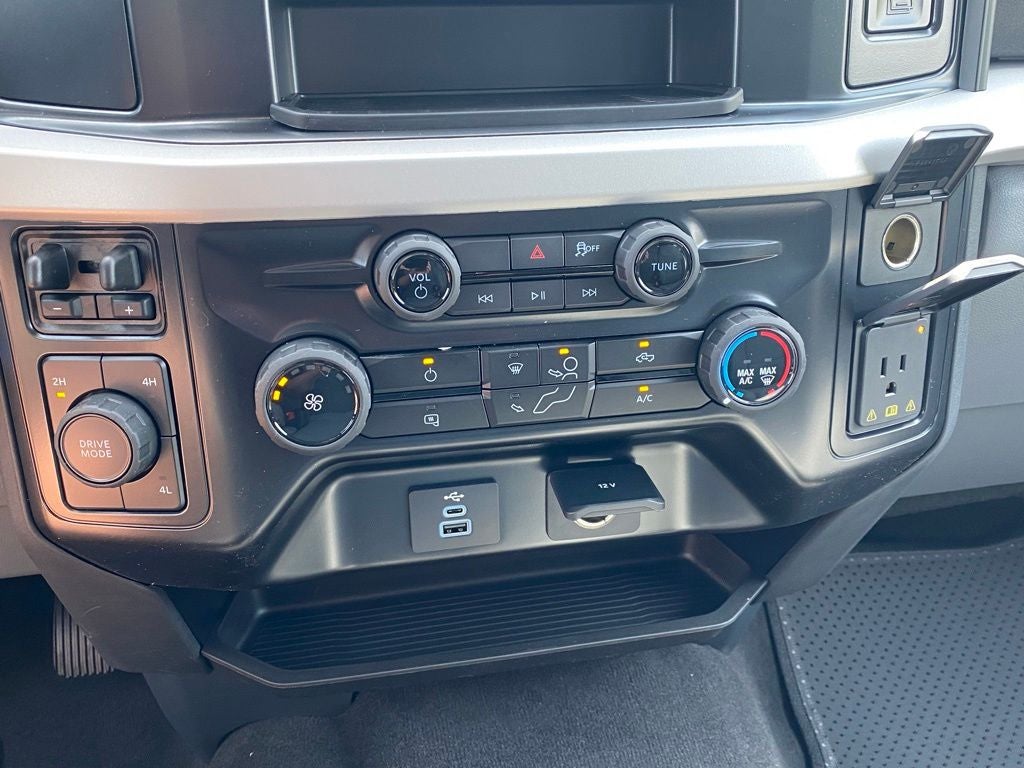 2026 Ford F-350SD XLT DRW
