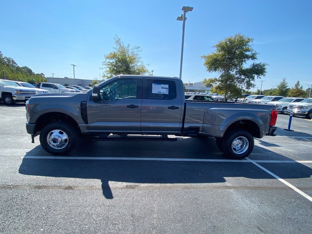 2027 Ford F-350SD XL DRW