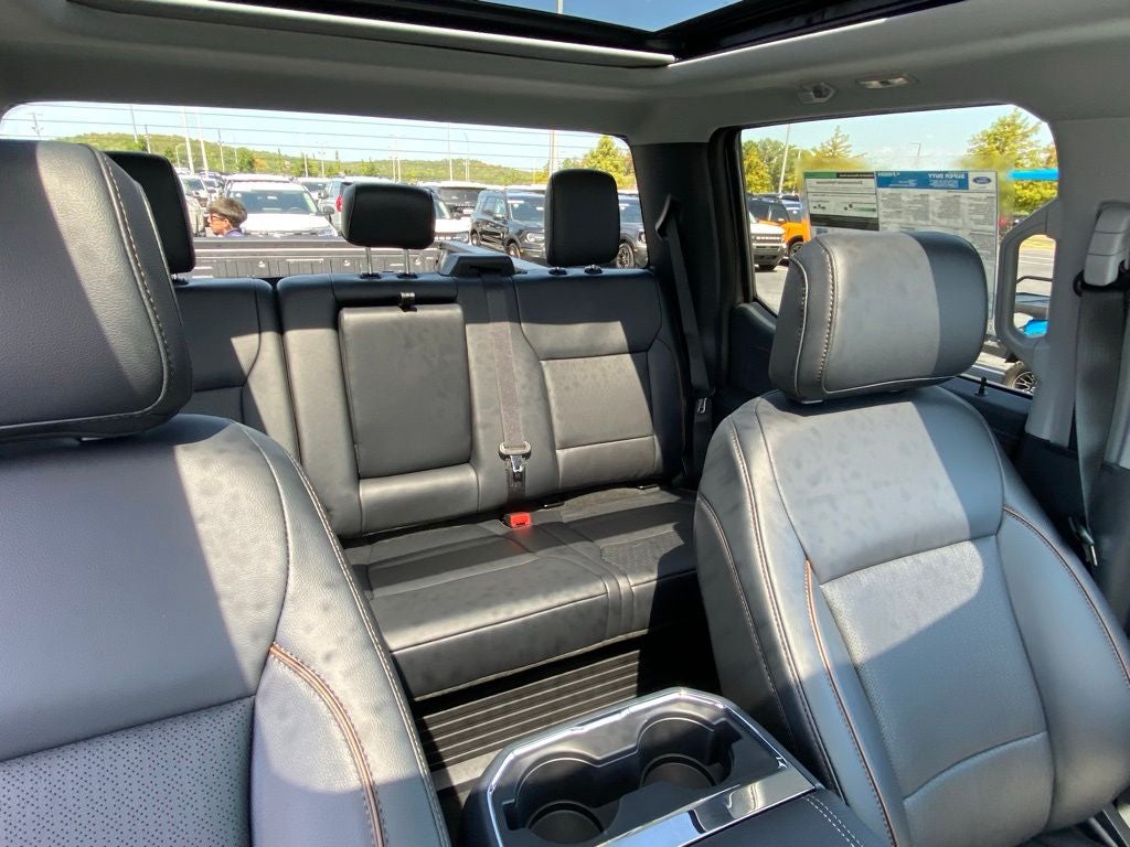 2026 Ford F-350SD Lariat DRW