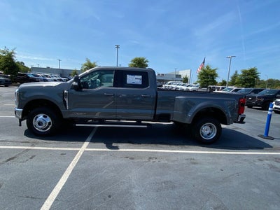 2026 Ford F-350SD Lariat DRW