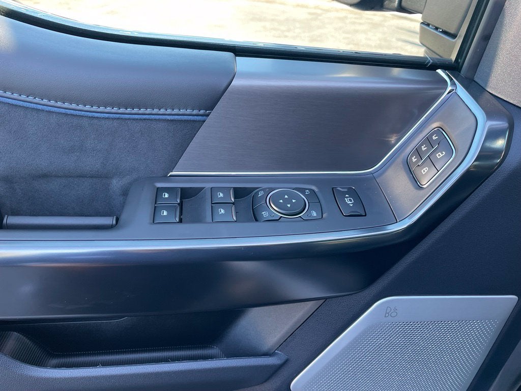 2027 Ford F-450SD Platinum