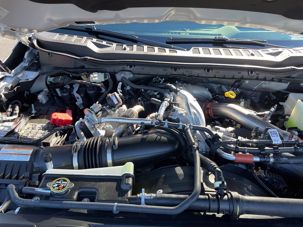 2027 Ford F-450SD Platinum