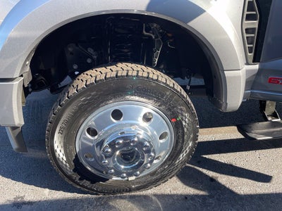 2027 Ford F-450SD Platinum