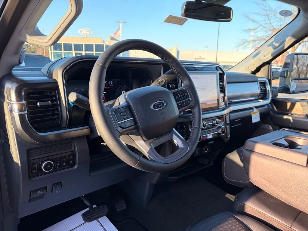 2026 Ford F-450SD Lariat DRW