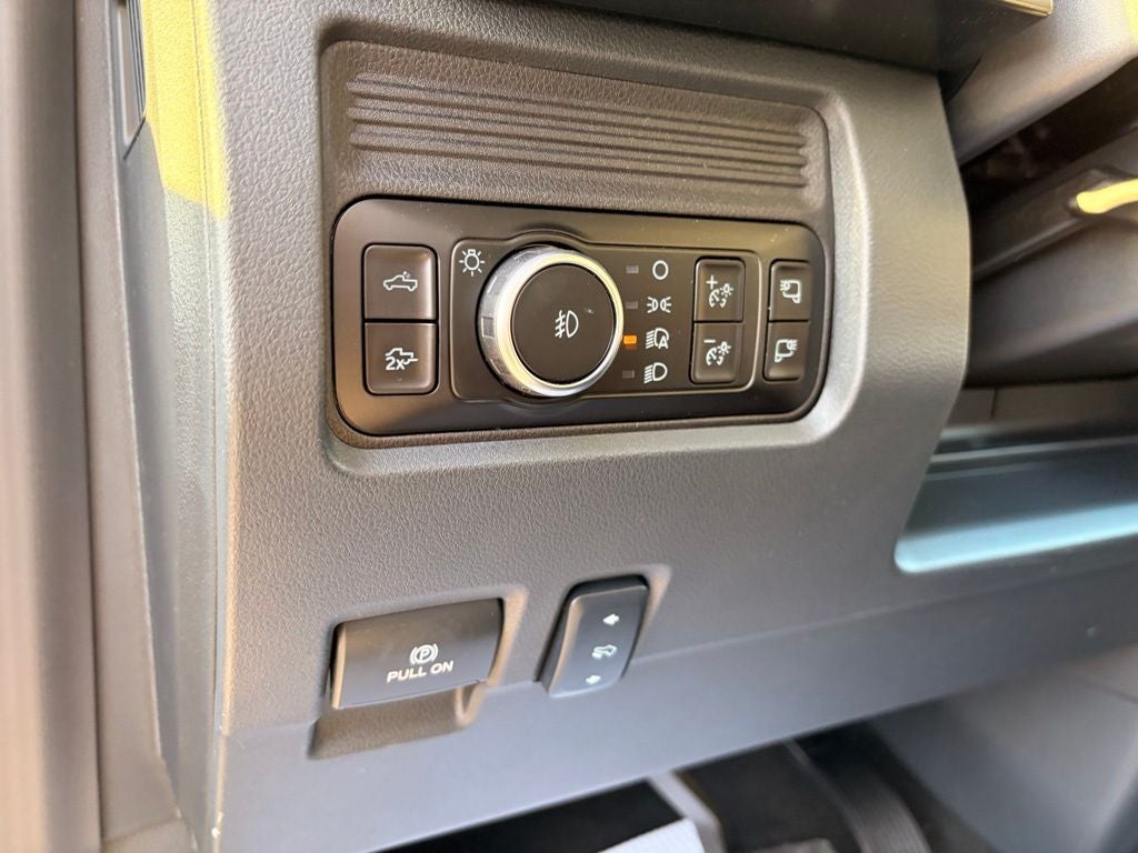 2026 Ford F-450SD Lariat DRW