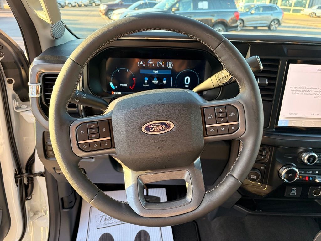 2026 Ford F-450SD Lariat DRW