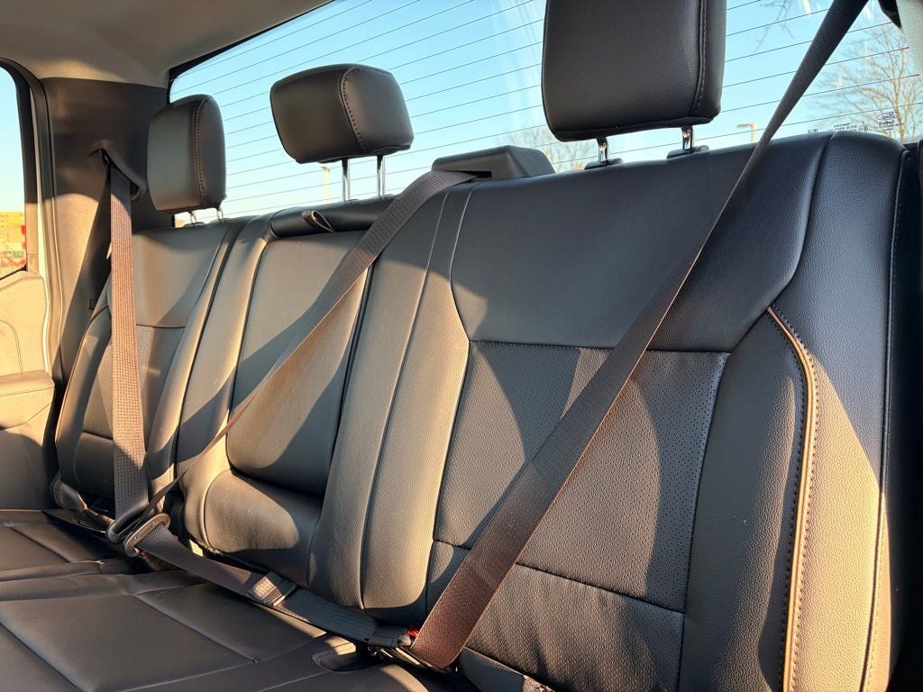 2026 Ford F-450SD Lariat DRW