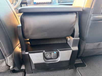 2026 Ford F-450SD Lariat DRW