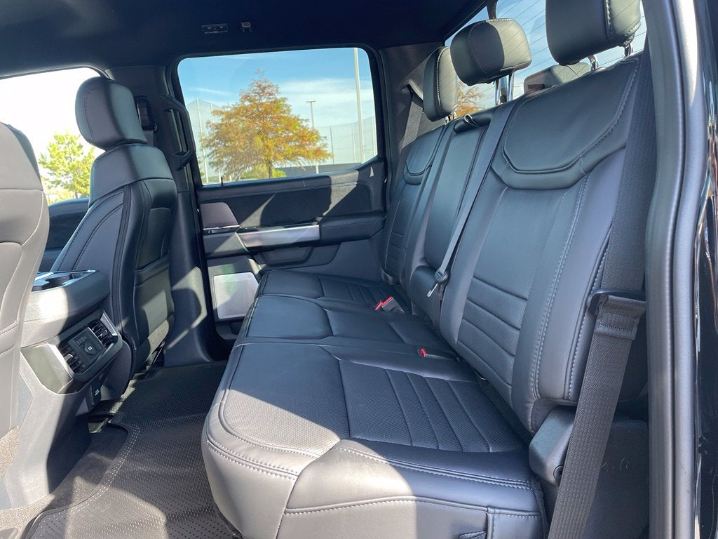 2027 Ford F-450SD Platinum