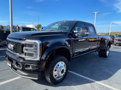2027 Ford F-450SD Platinum