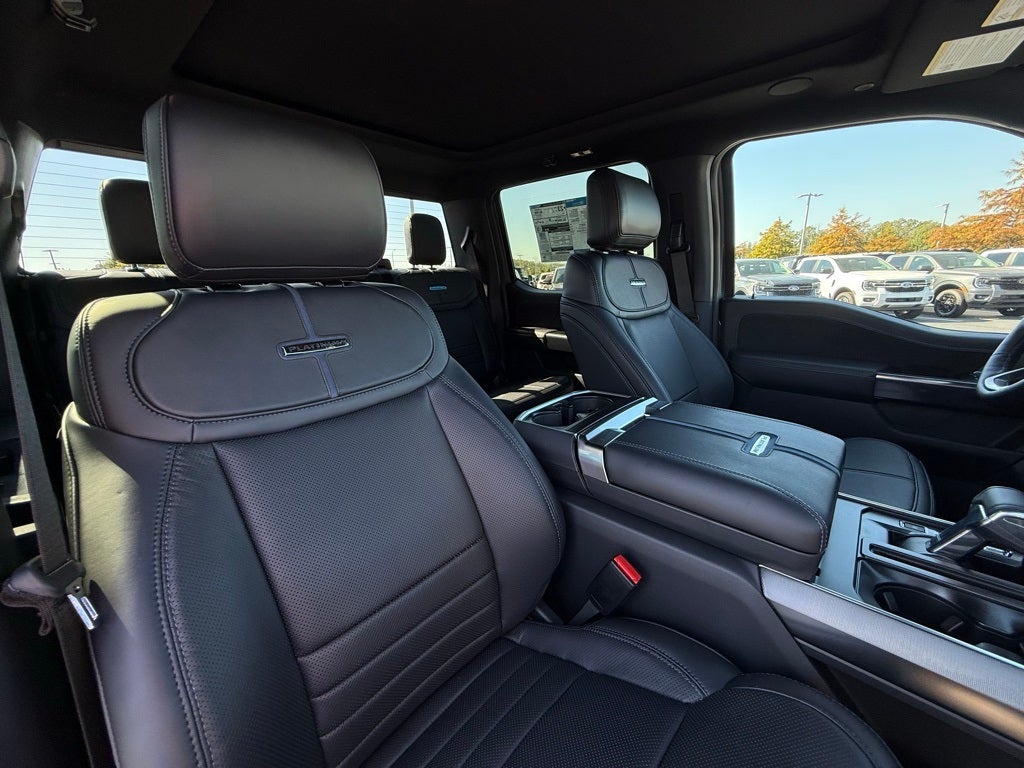 2025 Ford F-150 Platinum