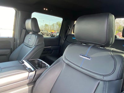 2025 Ford F-150 Platinum