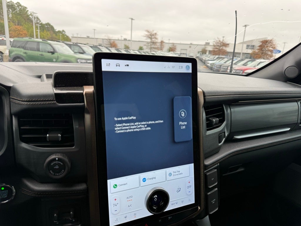 2022 Ford F-150 Lightning Lariat