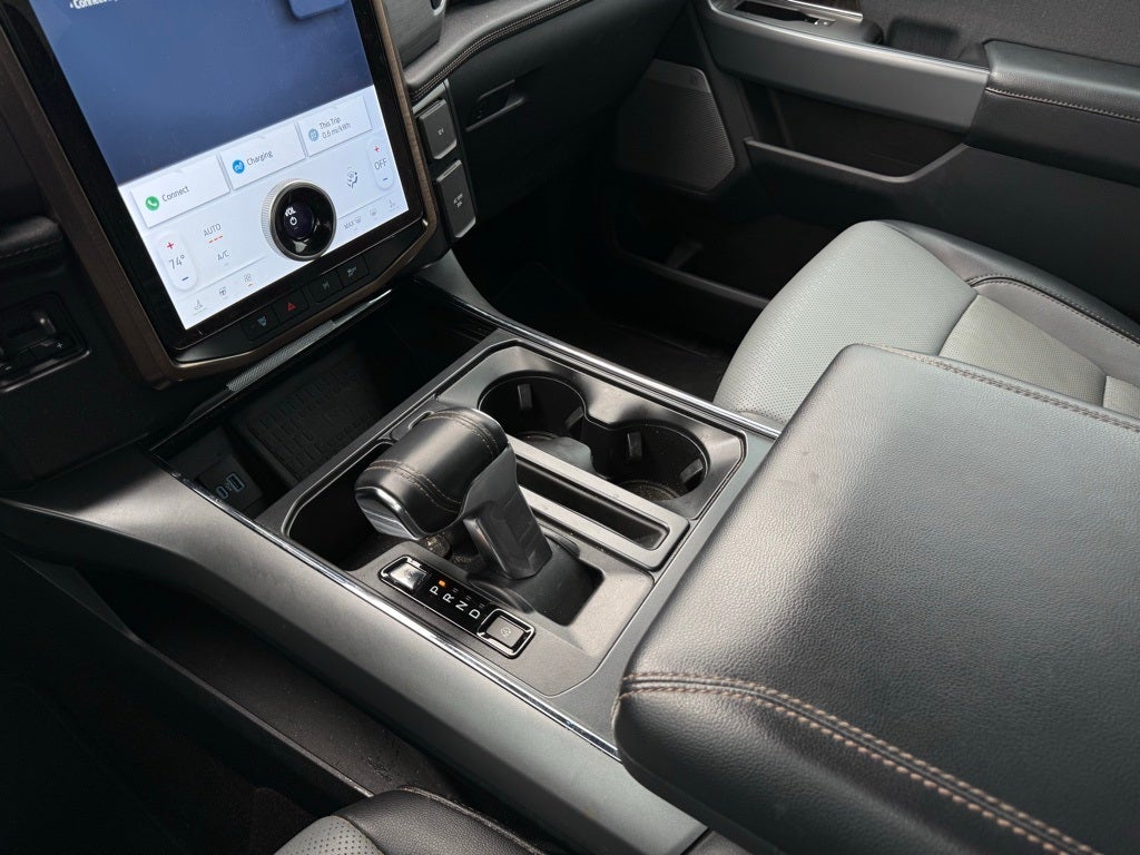 2022 Ford F-150 Lightning Lariat