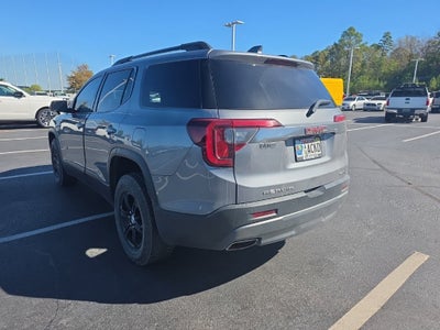 2022 GMC Acadia AT4