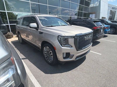 2023 GMC Yukon XL Denali Ultimate