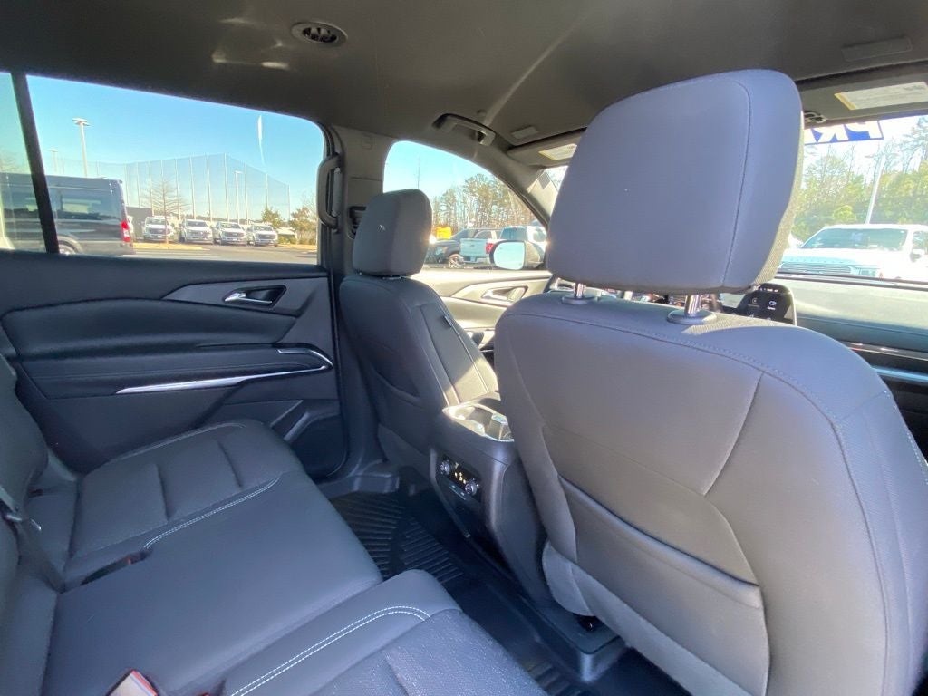 2024 Chevrolet Traverse LS