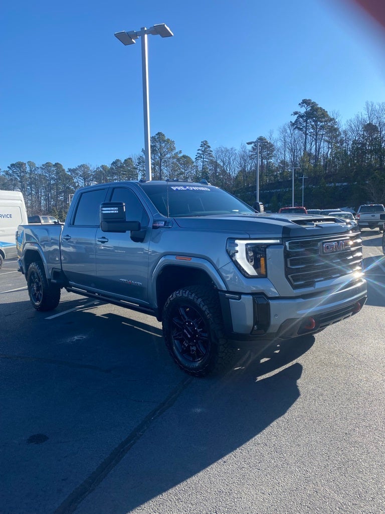 2026 GMC Sierra 2500HD AT4