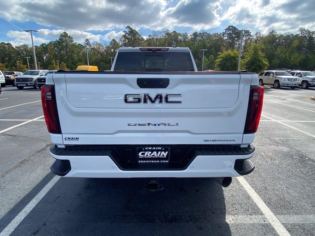 2025 GMC Sierra 2500HD Denali