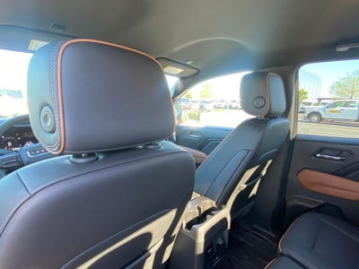 2025 GMC Canyon AT4
