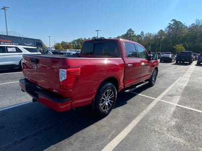 2021 Nissan Titan SV