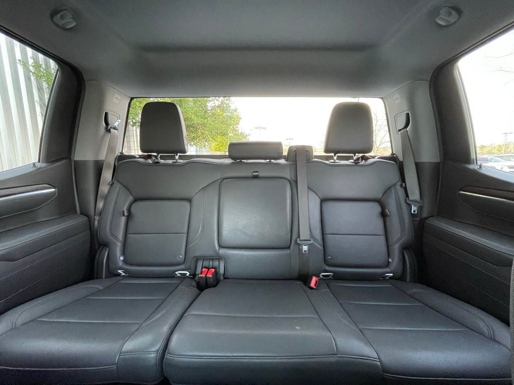 2025 GMC Sierra 1500 SLT - Photo 30