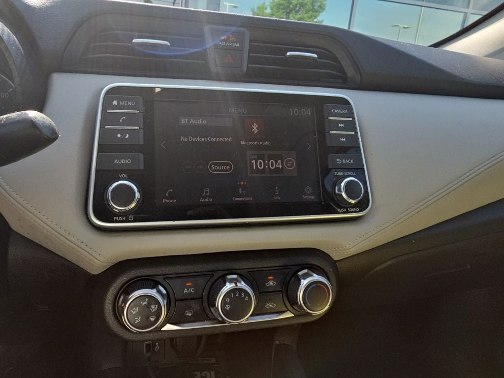 2020 Nissan Versa 1.6 SV