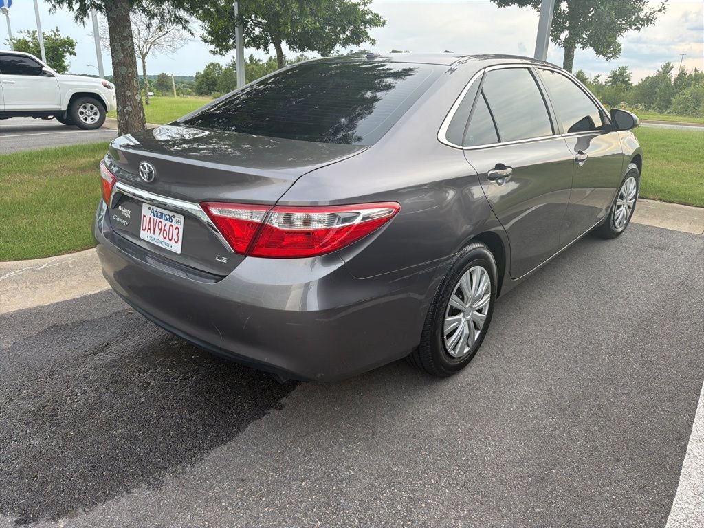 2017 Toyota Camry LE
