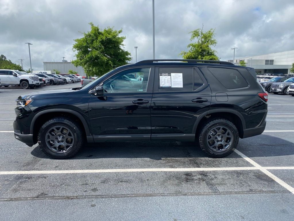 2025 Honda Pilot TrailSport