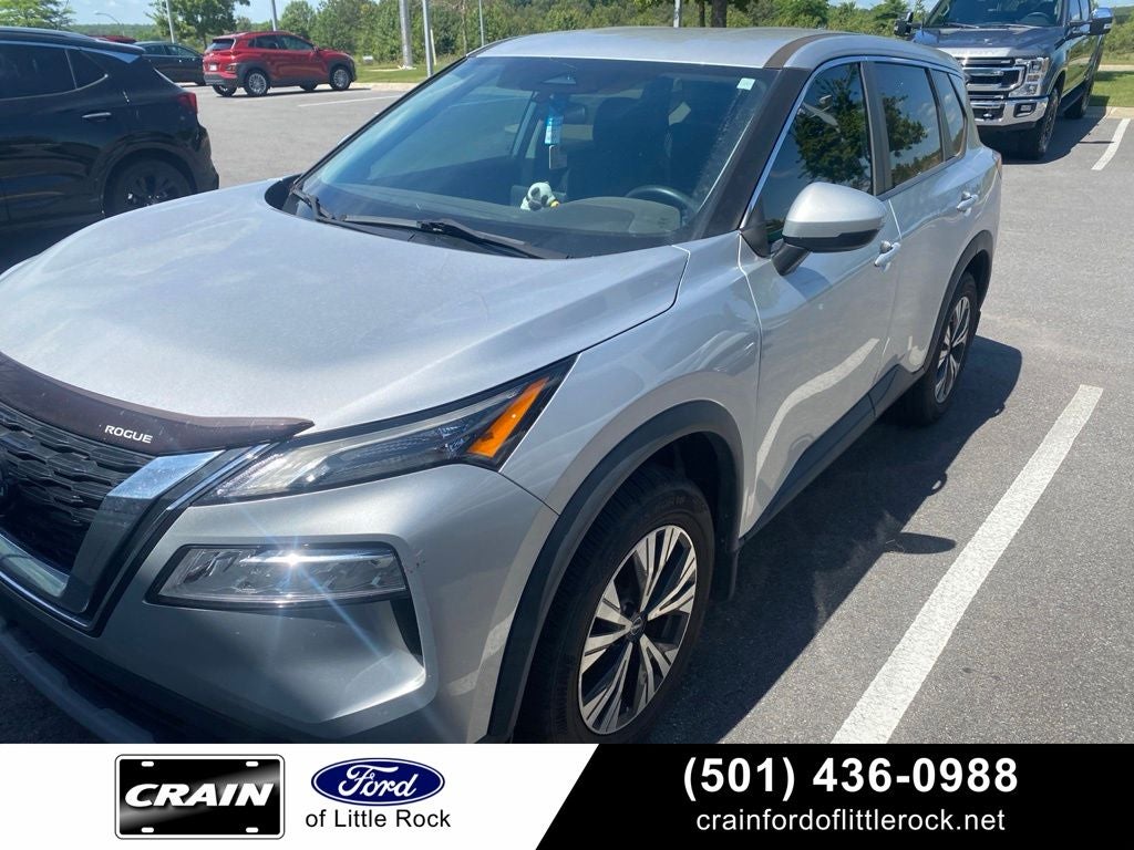 2022 Nissan Rogue SV FWD's photo