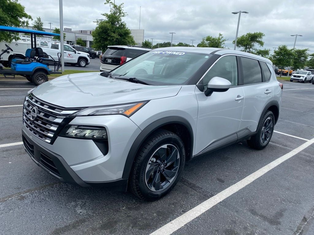 2025 Nissan Rogue SV