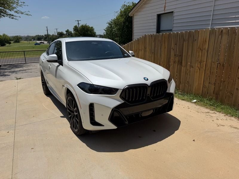 2026 BMW X6 xDrive40i