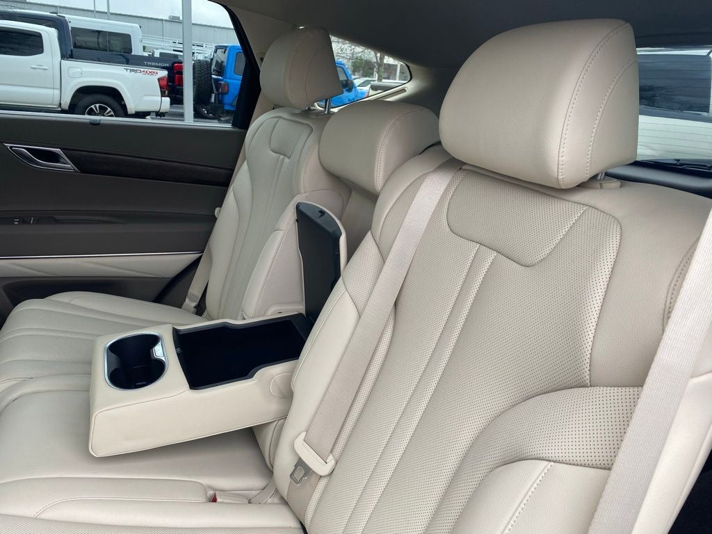 2023 Genesis GV80 2.5T