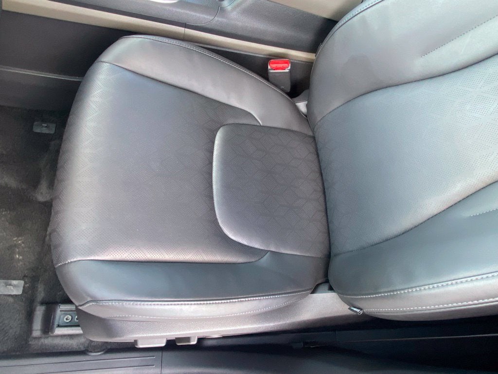 2026 Kia Carnival Hybrid LXS