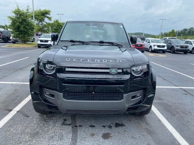 2025 Land Rover Defender 130 Outbound