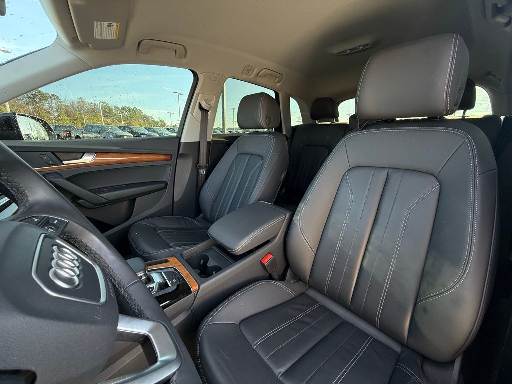 2023 Audi Q5 45 S line Premium quattro