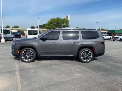 2022 Jeep Wagoneer Series III