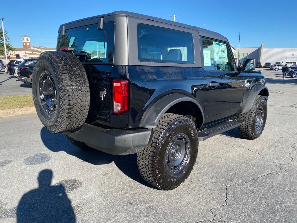 2025 Ford Bronco Base