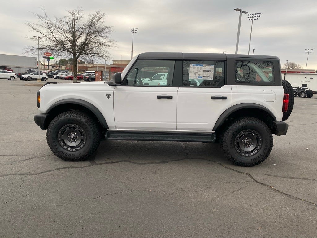 2025 Ford Bronco Base