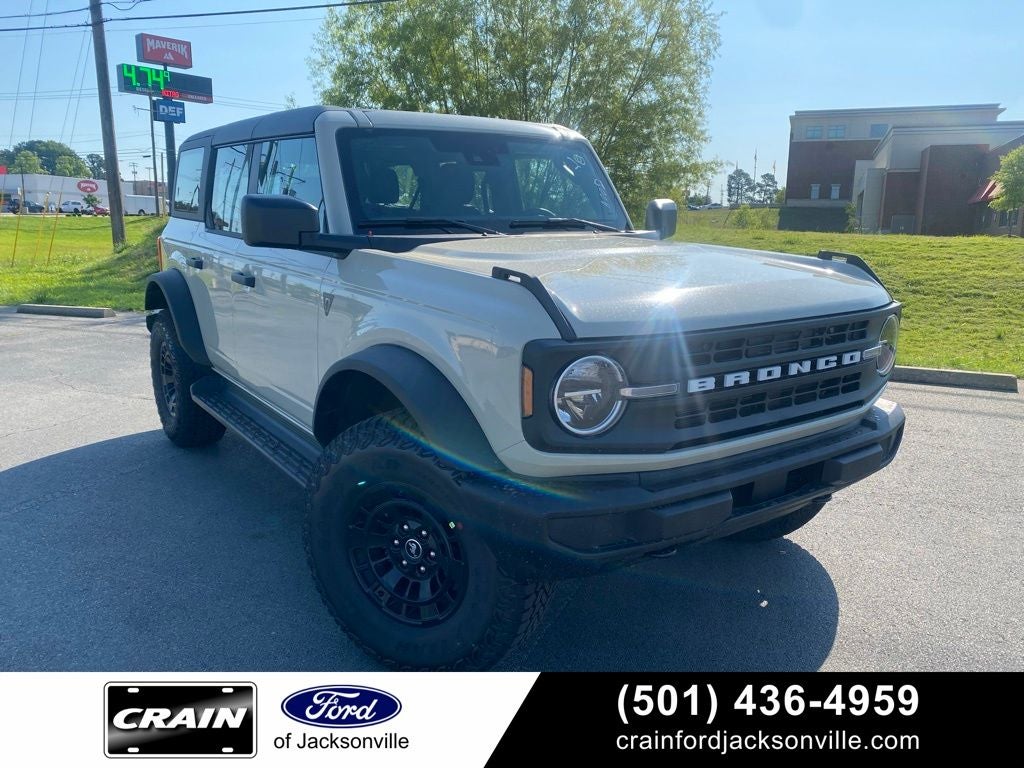 2026 Ford Bronco Base