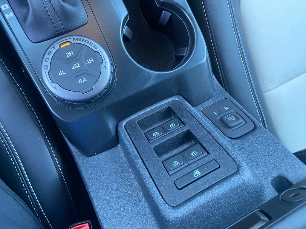 2026 Ford Bronco Outer Banks - 4WD - 2.7L ECOBOOST V6