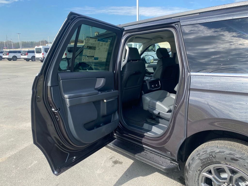 2026 Ford Expedition Max Active