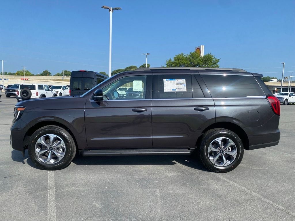 2027 Ford Expedition Active