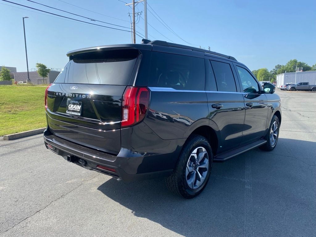 2027 Ford Expedition Active